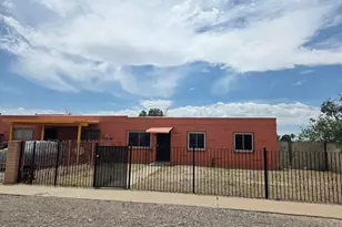 3202 S Sunland Vista, Tucson, AZ 85713 - Photo 1