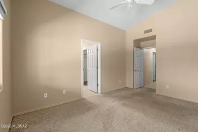 10990 N Double Eagle Court, Oro Valley, AZ 85737 - Photo 14
