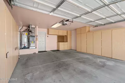 10990 N Double Eagle Court, Oro Valley, AZ 85737 - Photo 26