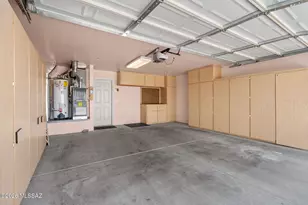 10990 N Double Eagle Ct, Oro Valley, AZ 85737 - Photo 26