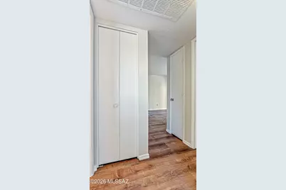 1810 E Blacklidge Drive #102, Tucson, AZ 85719 - Photo 26