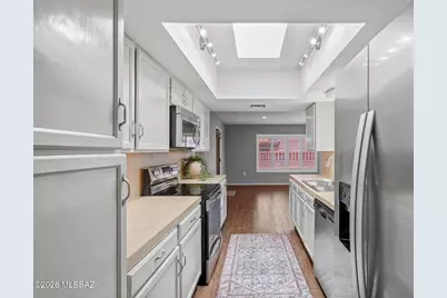 3910 S Placita De La Moneda, Green Valley, AZ 85622 - Photo 10