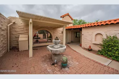 160 S Camino Holgado, Green Valley, AZ 85614 - Photo 8