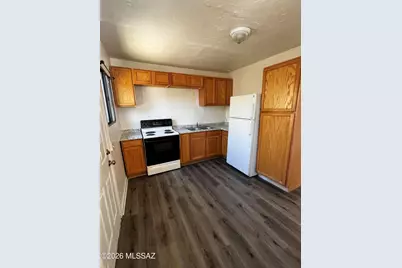 156 W 44th Street, Tucson, AZ 85713 - Photo 2