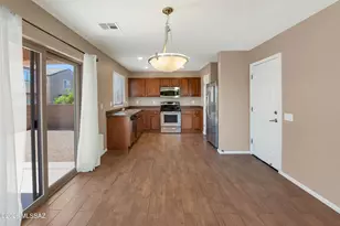 6034 S Hawks Hollow Ct, Tucson, AZ 85747 - Photo 6