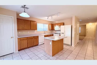 13183 N Tanner Robert, Oro Valley, AZ 85755 - Photo 8
