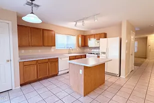 13183 N Tanner Robert, Oro Valley, AZ 85755 - Photo 8