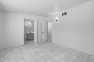 1725 W Calle Acapulco, Tucson, AZ 85713 - Photo 10