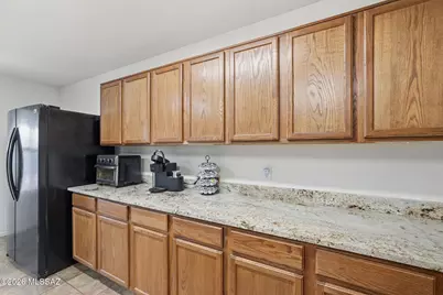 5758 W King Snake Drive, Tucson, AZ 85742 - Photo 16