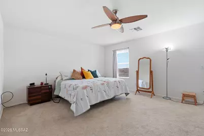 5758 W King Snake Drive, Tucson, AZ 85742 - Photo 30