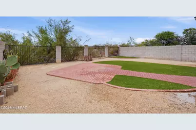 5758 W King Snake Drive, Tucson, AZ 85742 - Photo 40