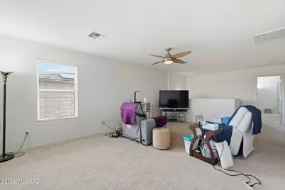 5758 W King Snake Drive, Tucson, AZ 85742 - Photo 14