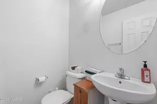 5758 W King Snake Dr, Tucson, AZ 85742 - Photo 32