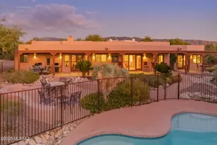 3071 N Wentworth Rd, Tucson, AZ 85749 - Photo 2