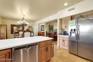 3071 N Wentworth Rd, Tucson, AZ 85749 - Photo 8