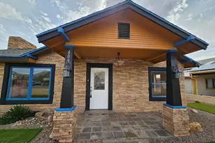 409 Bisbee Rd, Bisbee, AZ 85603 - Photo 1