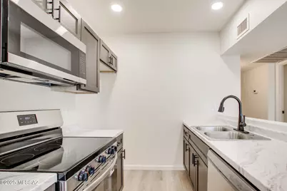 8080 E Speedway Boulevard #607, Tucson, AZ 85710 - Photo 4