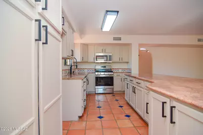 9156 N Jessy Lane, Tucson, AZ 85742 - Photo 12