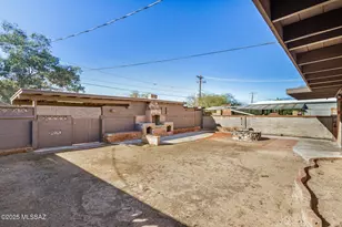 2412 E Warwick Vista, Tucson, AZ 85713 - Photo 22