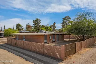 8149 E Colette Pl, Tucson, AZ 85710 - Photo 4