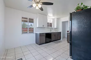 908 E Pastime Rd, Tucson, AZ 85719 - Photo 10
