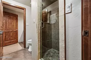 702 W Cresta Loma Dr, Tucson, AZ 85704 - Photo 36