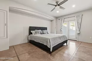702 W Cresta Loma Dr, Tucson, AZ 85704 - Photo 46