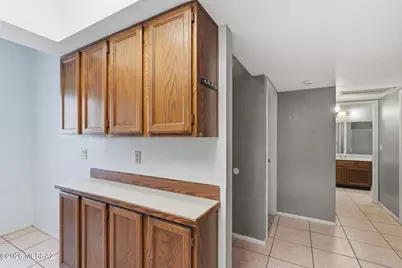 2522 N Ironwood Ridge Drive #., Tucson, AZ 85745 - Photo 10