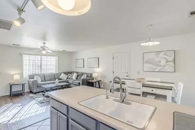 3732 S Paseo De Los Nardos, Green Valley, AZ 85614 - Photo 18