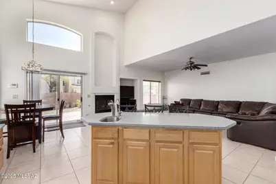 1462 N Purple Cactus Place, Tucson, AZ 85715 - Photo 12