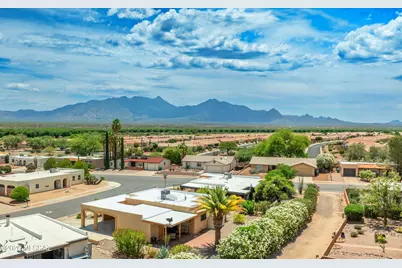 2082 S Santa Carla Drive, Green Valley, AZ 85614 - Photo 20