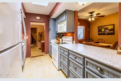 2082 S Santa Carla Drive, Green Valley, AZ 85614 - Photo 22