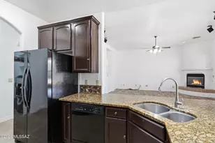 1338 W Bosque Dr, Sahuarita, AZ 85629 - Photo 18
