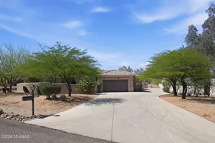1338 W Bosque Dr, Sahuarita, AZ 85629 - Photo 2