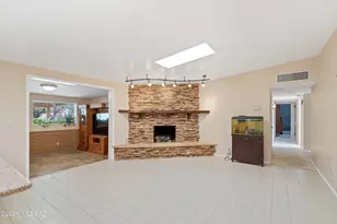 410 W Camino Fairhaven, Tucson, AZ 85704 - Photo 18