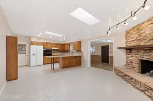 410 W Camino Fairhaven, Tucson, AZ 85704 - Photo 10