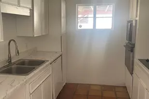 1426 E Seneca St, Tucson, AZ 85719 - Photo 2