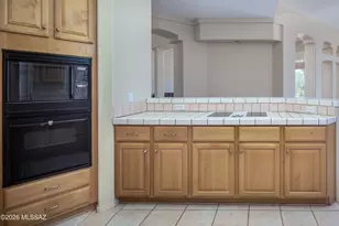 1701 E Crown Ridge Way, Oro Valley, AZ 85755 - Photo 8