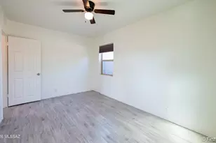 2011 S Kelvin Stravenue, Tucson, AZ 85713 - Photo 8