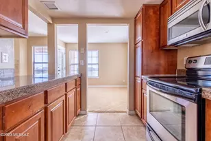 6651 N Campbell Ave, Tucson, AZ 85718 - Photo 6