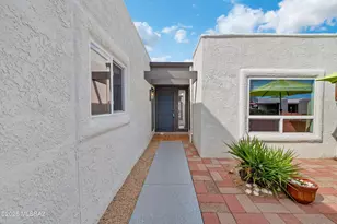 732 W Rio San Pedro, Green Valley, AZ 85614 - Photo 2