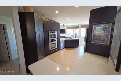 10255 N Carristo Drive, Tucson, AZ 85737 - Photo 12