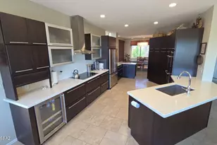 10255 N Carristo Dr, Tucson, AZ 85737 - Photo 14