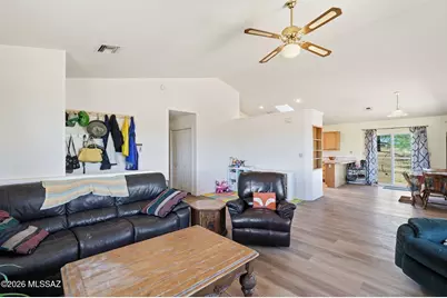 25290 E Tonopah Trail, Benson, AZ 85602 - Photo 8