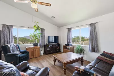 25290 E Tonopah Trail, Benson, AZ 85602 - Photo 6