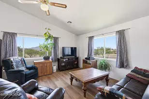 25290 E Tonopah Trail, Benson, AZ 85602 - Photo 6