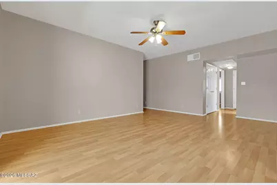 5500 N Valley View Road #213, Tucson, AZ 85718 - Photo 4