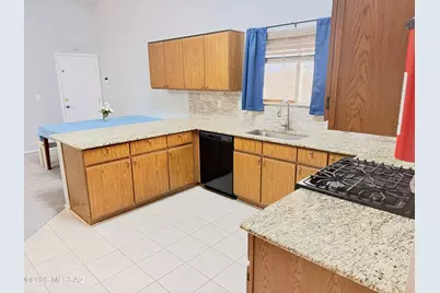 9870 E Paseo San Ardo, Tucson, AZ 85747 - Photo 8