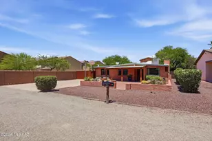 1125 E Kleindale Rd, Tucson, AZ 85719 - Photo 2