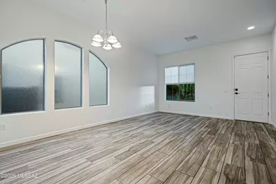 12908 Westminster Drive, Oro Valley, AZ 85755 - Photo 10